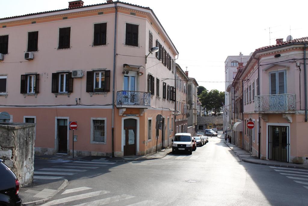Ana Apartment Pula Zimmer foto